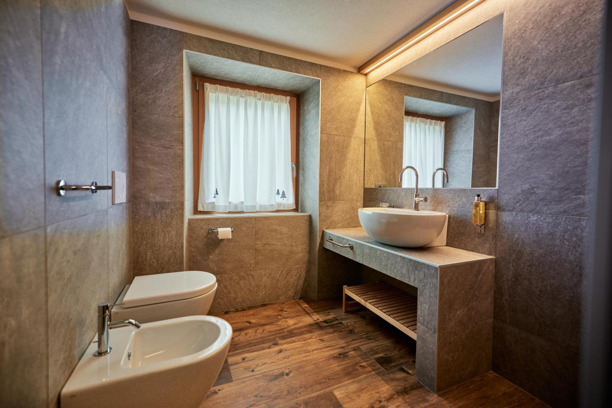 Hotel Vallechiara Bormio Esterno foto