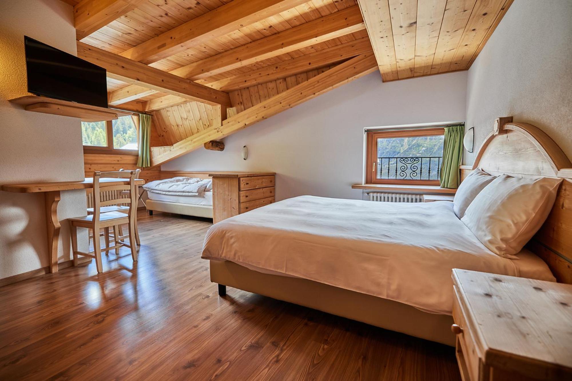 Hotel Vallechiara Bormio Esterno foto