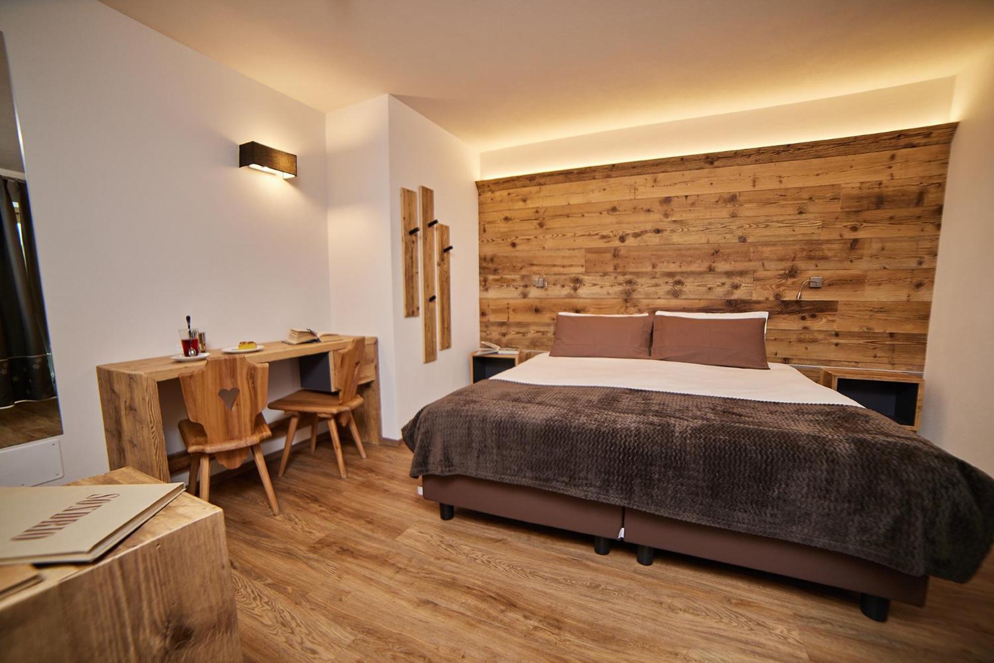 Hotel Vallechiara Bormio Esterno foto