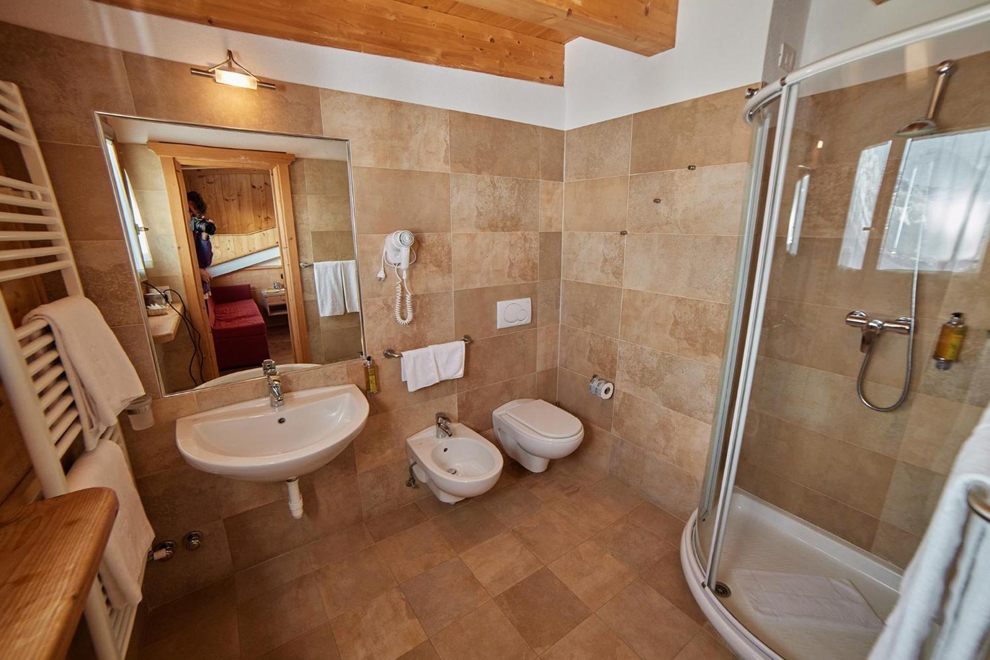 Hotel Vallechiara Bormio Esterno foto