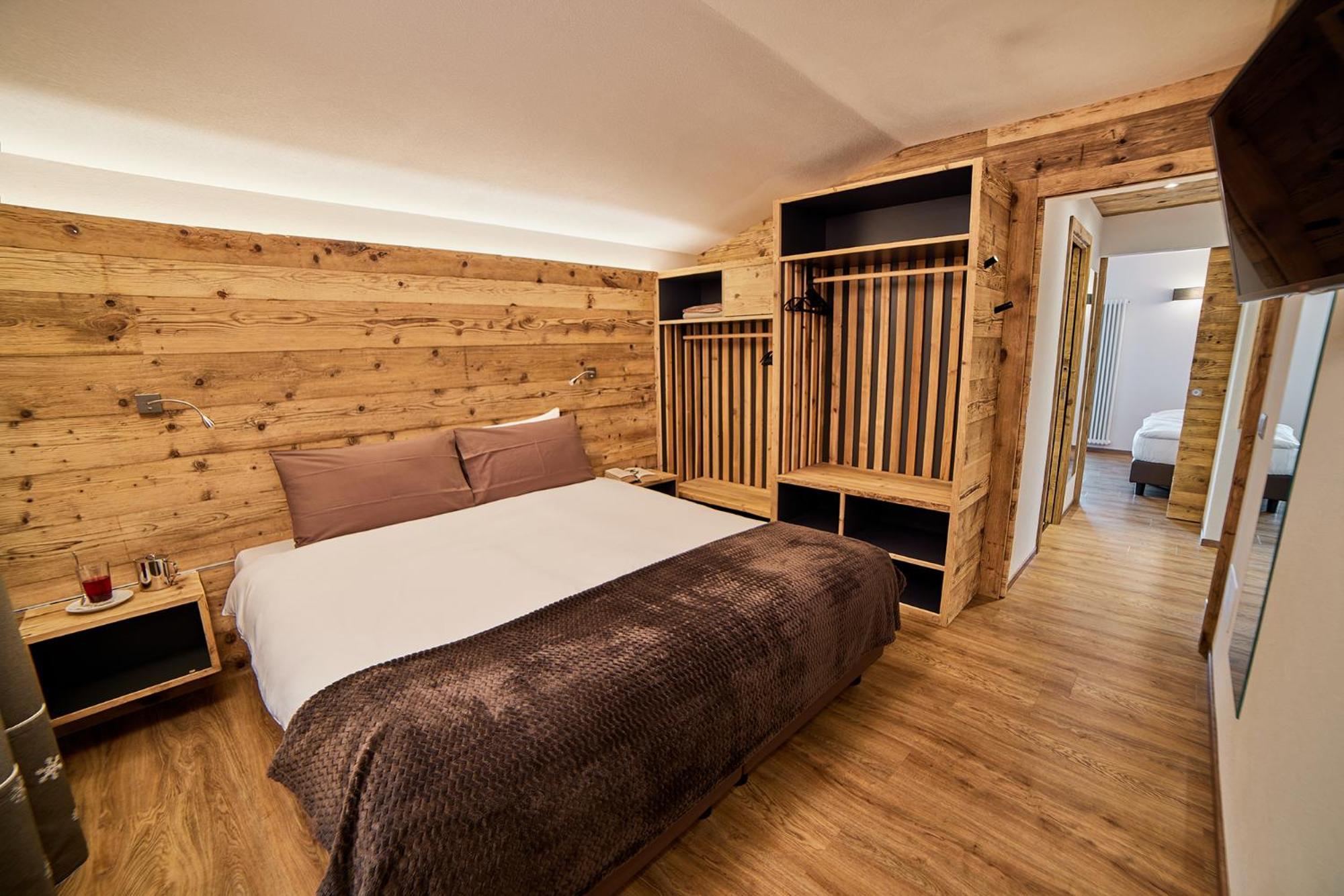 Hotel Vallechiara Bormio Esterno foto